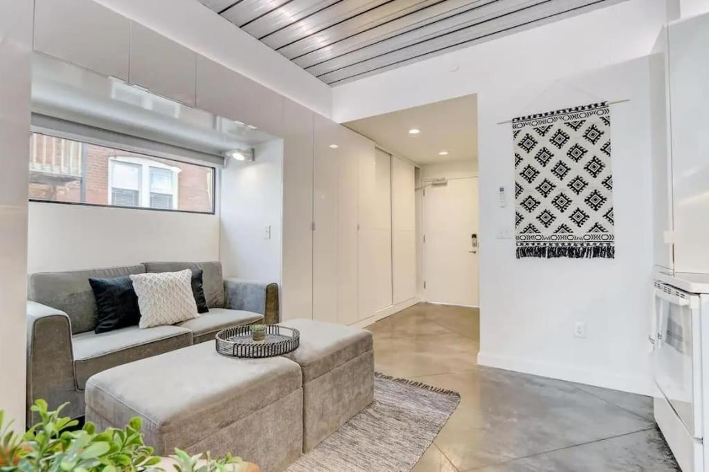 Kcm Mikros Smart Apartments 2 Cleveland Luaran gambar